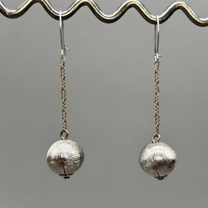 Vintage Silver Tone Dangle Earrings Ball Drop Textured Metal Sphere Artisan